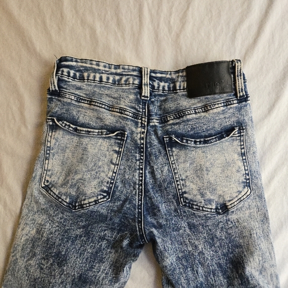 Rue21 Premium Men's 28W x 30L Stacked Skinny Supreme Flex Moto Jeans Acid Wash - Picture 6 of 7